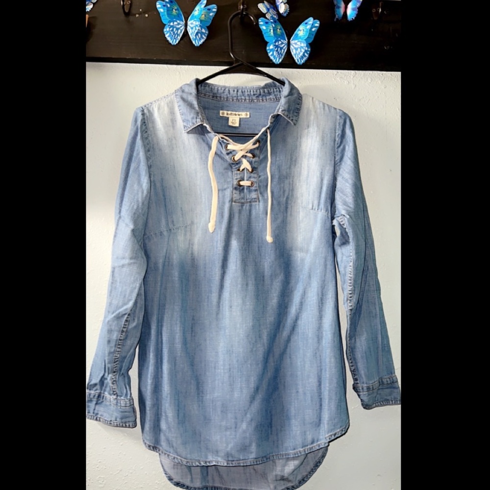 *Ruff hewn* Long sleeve jean shirt. Size Small.